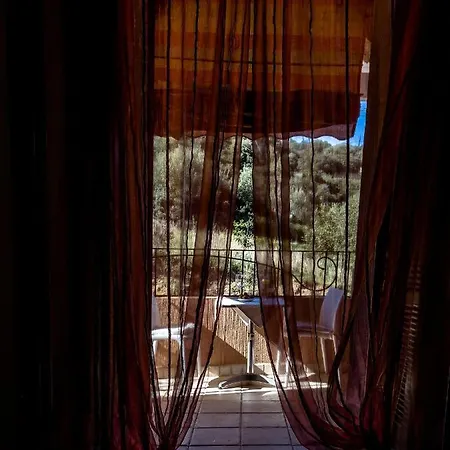 Happyhome Casavacanzavillasimius Апартаменты *
